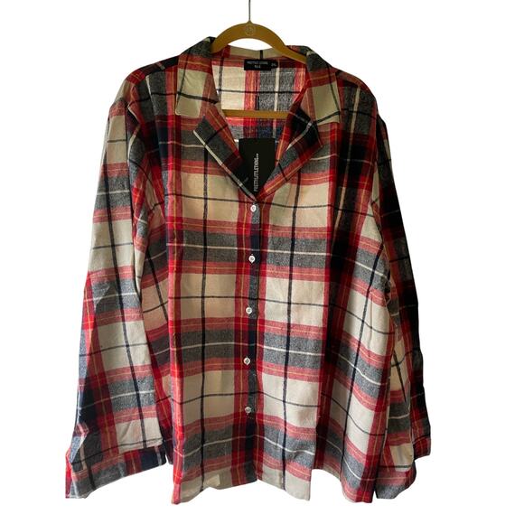 Pretty Little Things Plus Women's size 3X Red Cream Plaid Button Up Shirt NWT - Picture 1 of 8